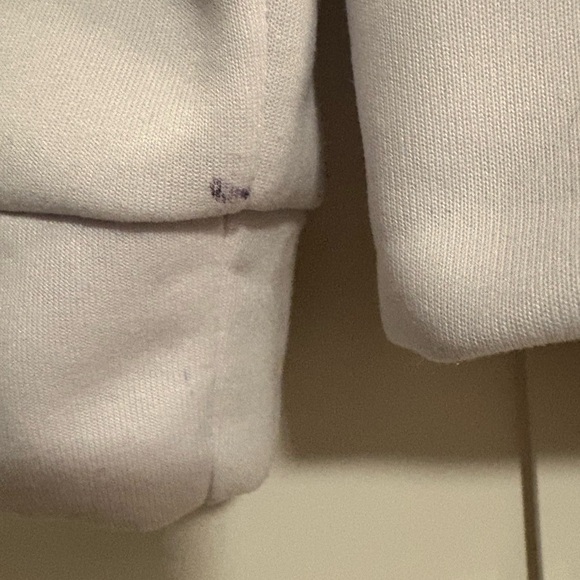 Taylor Swift White Hoodie - The Eras Tour - Picture 2 of 4